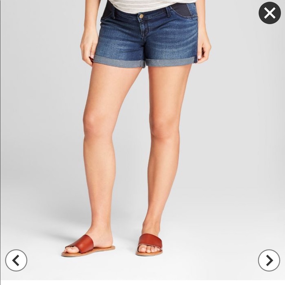 Maternity short